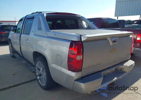 2011 Chevrolet Avalanche 1500 Ltz z USA, uszkodzony, nr VIN 3GNTKGE30BG311369